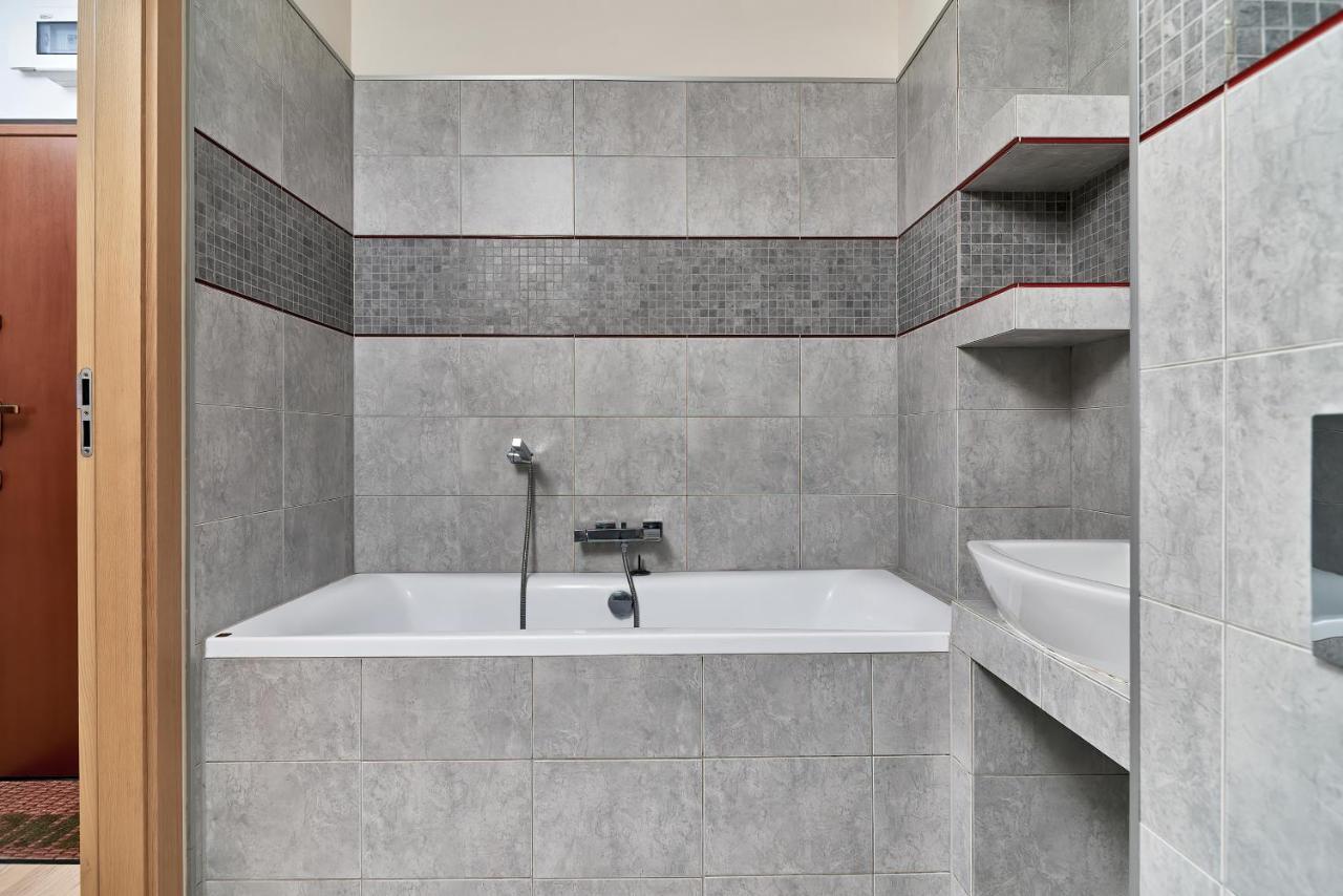Apartament Spizowa Z Balkonem Wroclaw By Noclegi Renters 외부 사진